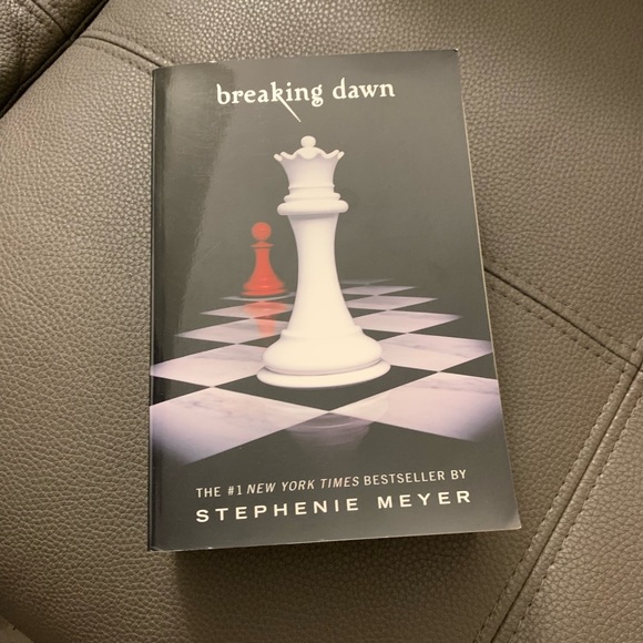 Twilight Saga | Stephenie Meyer - Picture 7 of 9